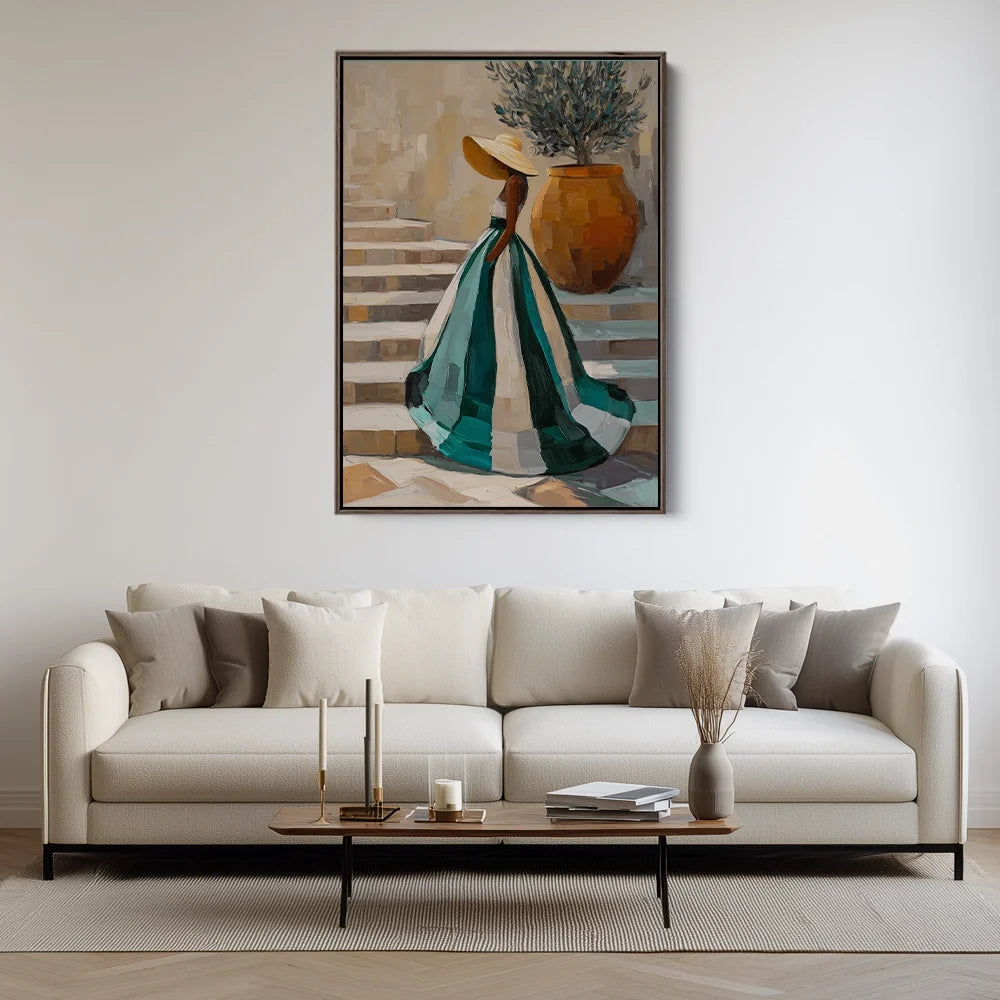 Olijftak Serene boven een crèmekleurige bank in de woonkamer